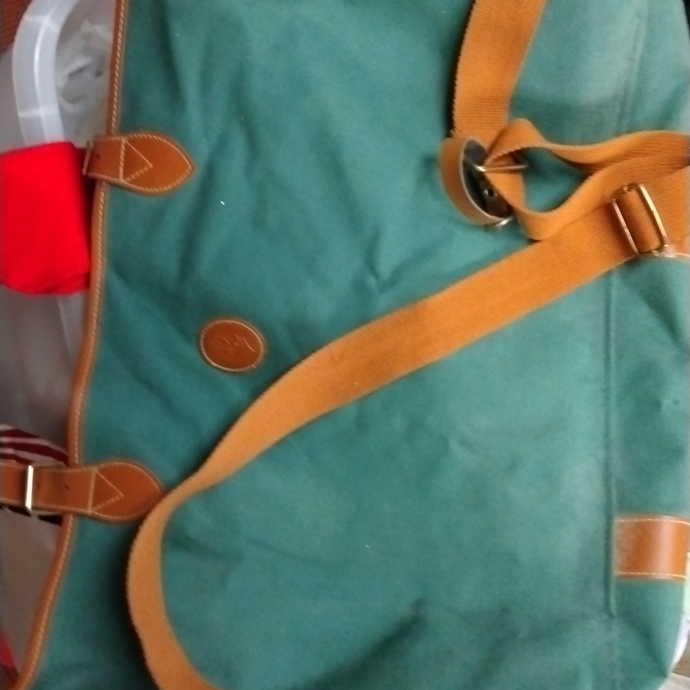 Polo Duffle Bag $49 Sz approx 22x12x14+ free polo - Picture 4 of 14